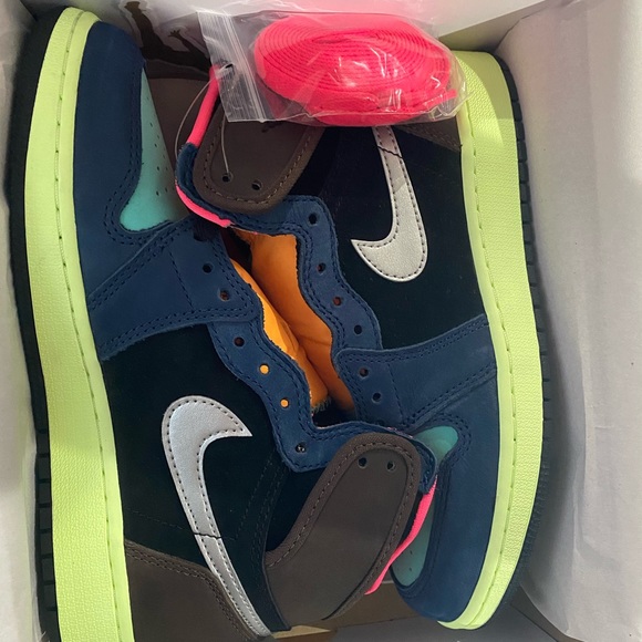 Retro Air Jordan 1 HIGH OG Biohack 6.5Y 8W - Picture 3 of 5